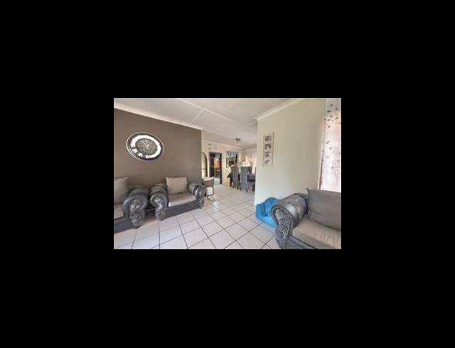 5 BEDROOM HOUSE FOR SALE IN BRENTHURST